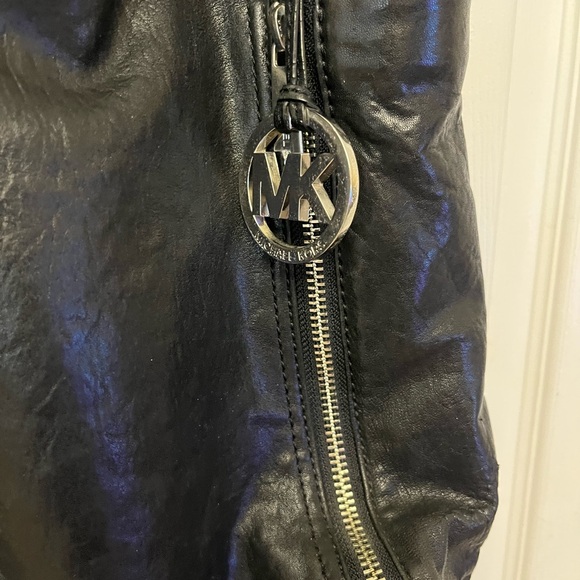 Michael Kors Black Shoulder Bag with Zipper Accents - leather. - Picture 2 of 5
